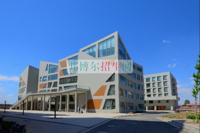 軟件技術(shù)需要學習哪些知識