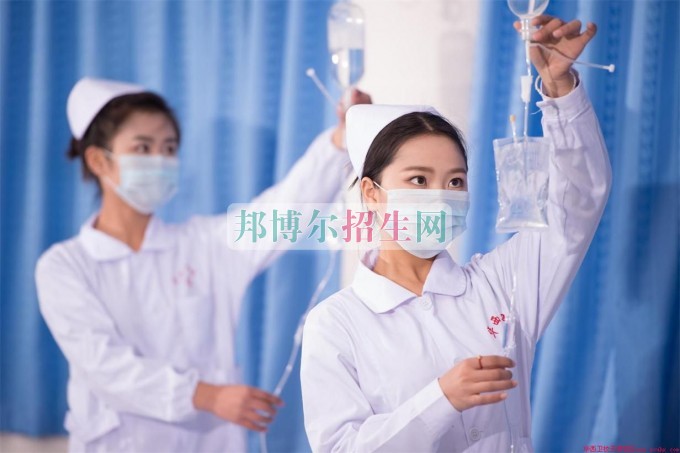 女生學(xué)高級護(hù)理有前途嗎