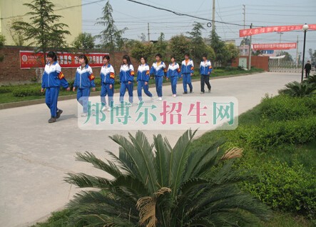 南充電子工業(yè)學校