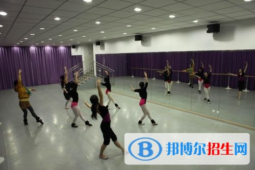 眉山沒有高中畢業(yè)證可以讀中專學校嗎