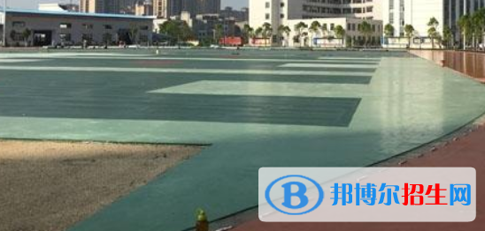 玉林第一職業(yè)中等專業(yè)學(xué)校2020年招生辦聯(lián)系電話