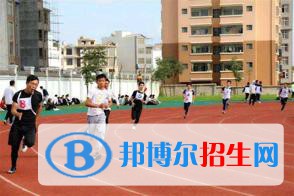 鎮(zhèn)雄縣職業(yè)高級(jí)中學(xué)怎么樣好不好