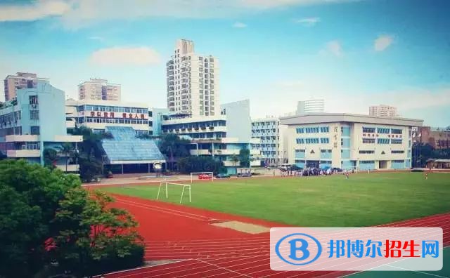 威遠(yuǎn)縣職業(yè)技術(shù)學(xué)校2022年招生辦聯(lián)系電話(huà) 