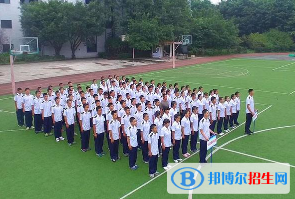 重慶2022年女生讀什么鐵路學校