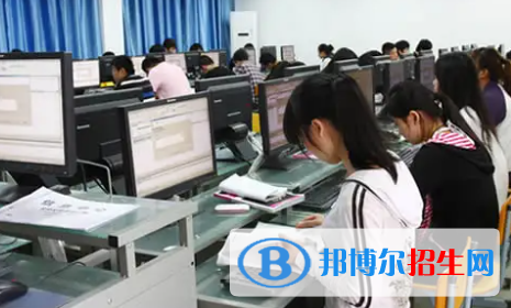 廣西2023年中專計算機學(xué)校專業(yè)都學(xué)什么