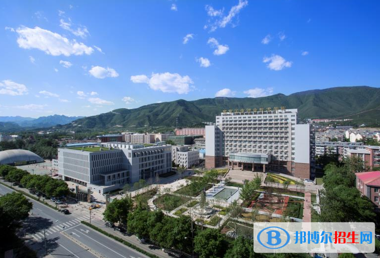 2023北京工業(yè)職業(yè)技術(shù)學(xué)院多少錢(學(xué)費(fèi)明細(xì))